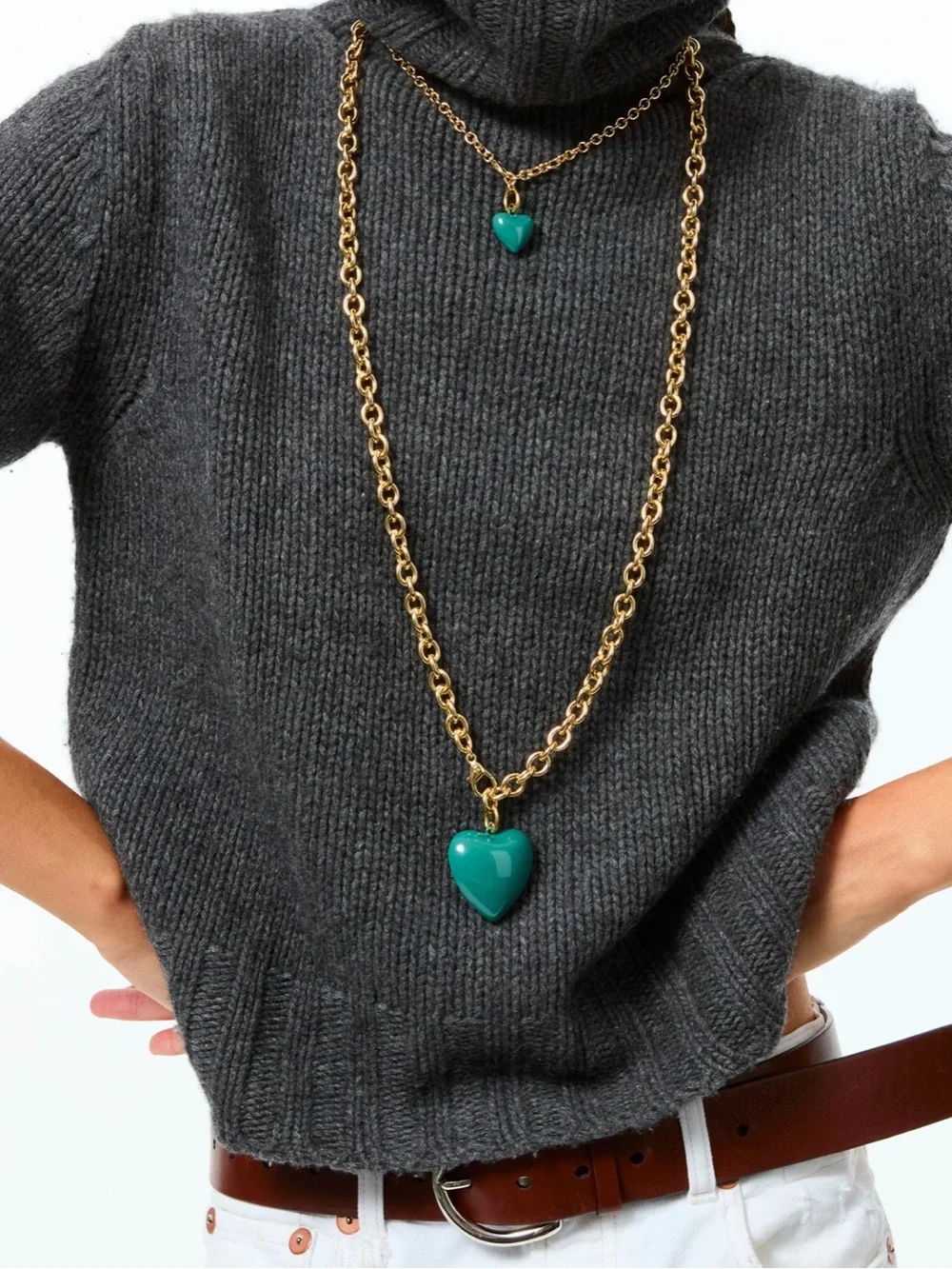 NWOT Roxanne Assoulin The Big Heart Charm Necklace - Picture 2 of 4